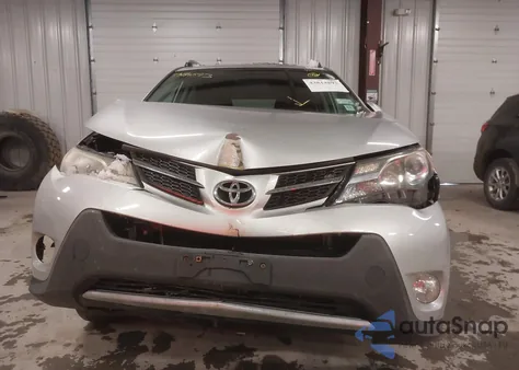 2013 Toyota Rav4 Xle z USA, uszkodzony, nr VIN 2T3RFREV8DW012624